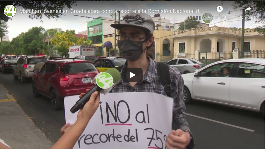 Marchan jóvenes en Guadalajara contra recorte a la Comisión Nacional de Áreas Naturales Protegidas