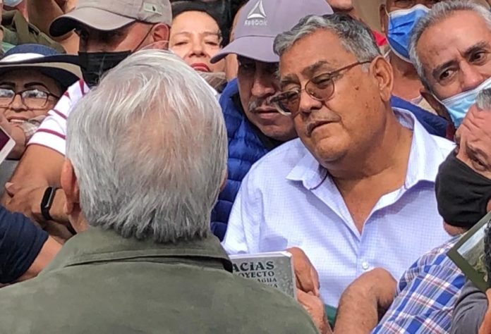 Ejidatarios - Iván de León