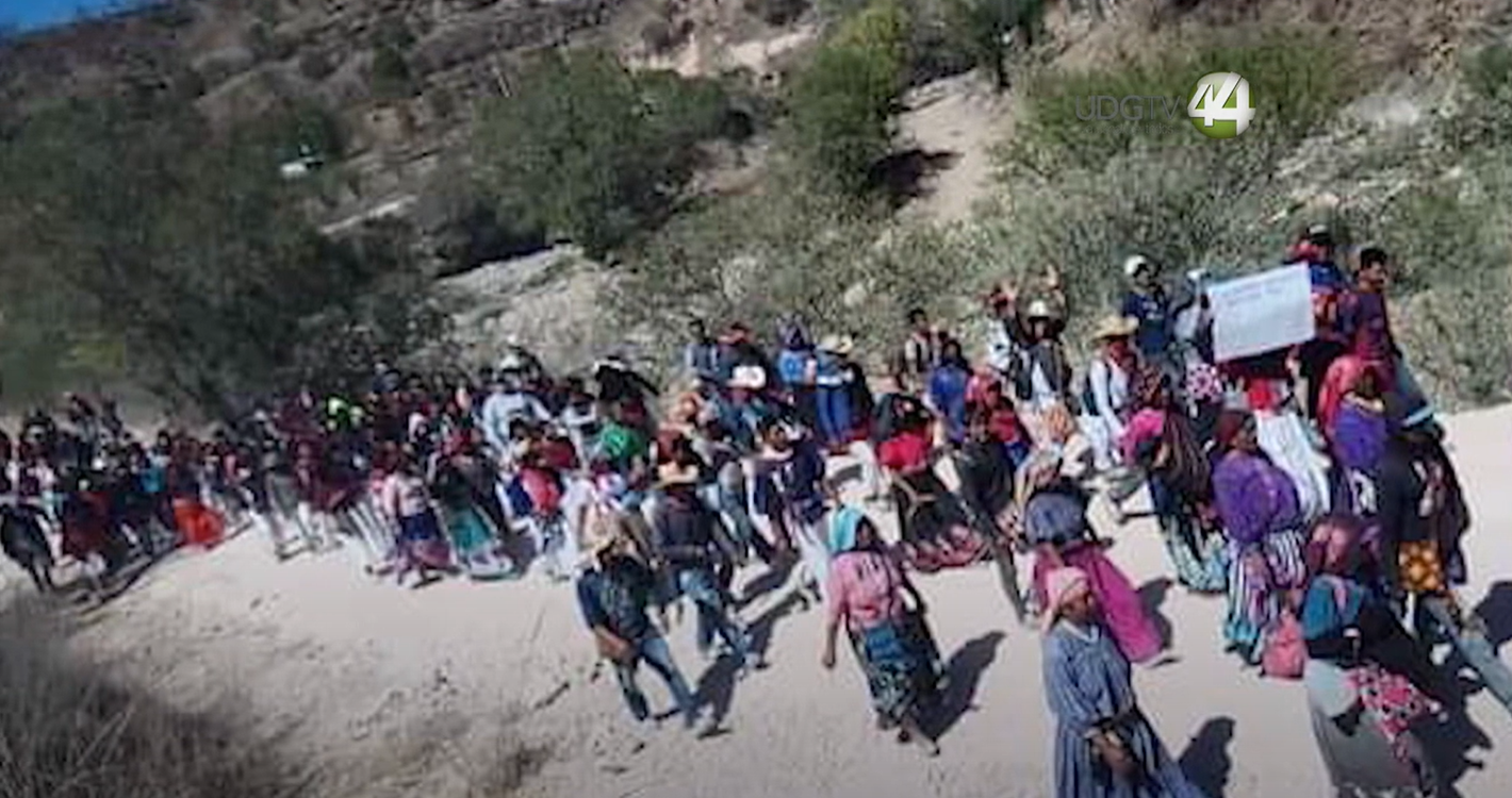 Salió marcha wixarika desde Jalisco a Palacio Nacional para exigir solución a conflicto agrario￼