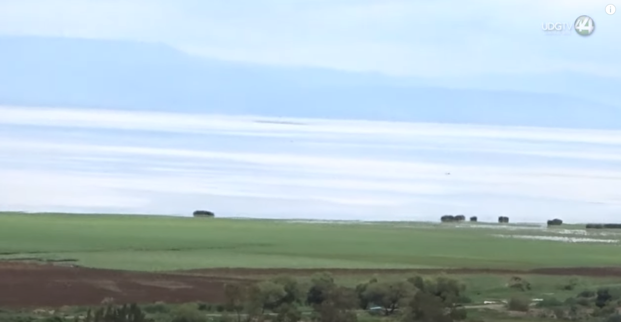 Subida del nivel de agua del Lago de Chapala afecta sembradíos ubicados en zona federal en Jamay