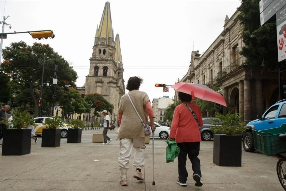 Prevén lluvias ácidas este mes en Jalisco