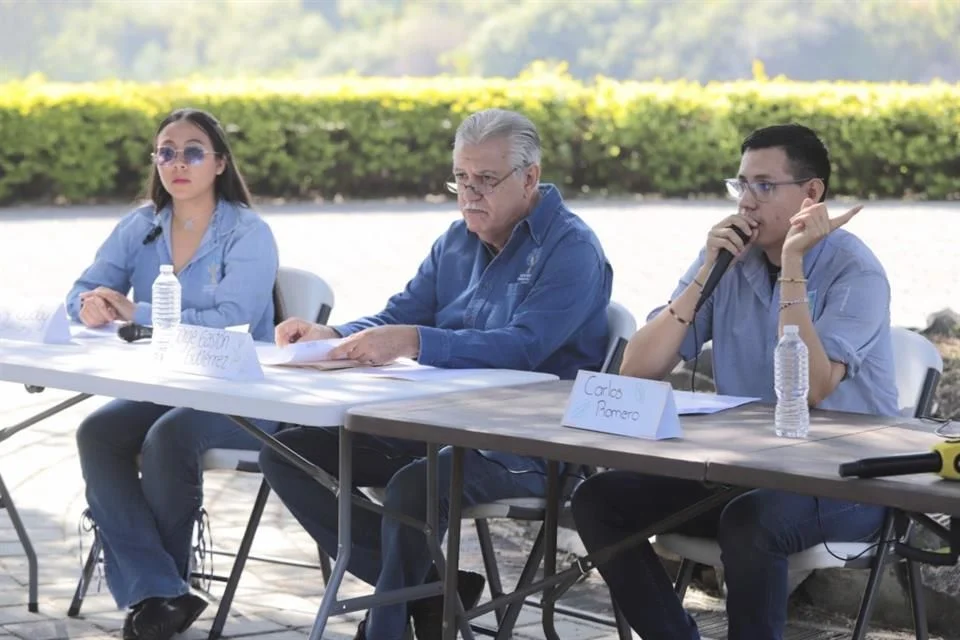 Se pronuncian vecinos en defensa de Colomos III