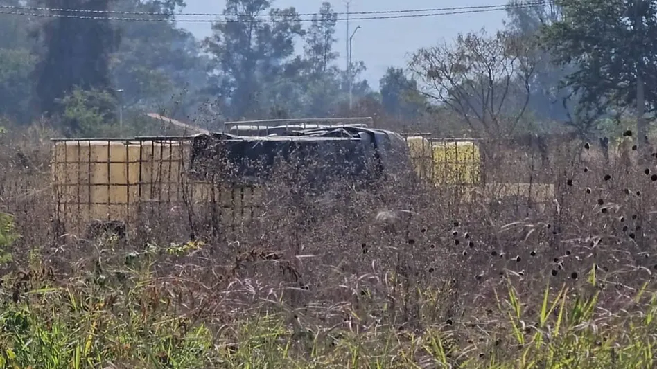 Vecinos en Tlajomulco detectan ‘olor a huevos podridos’ y localizan más de 30 mil litros de sulfuro de hidrógeno