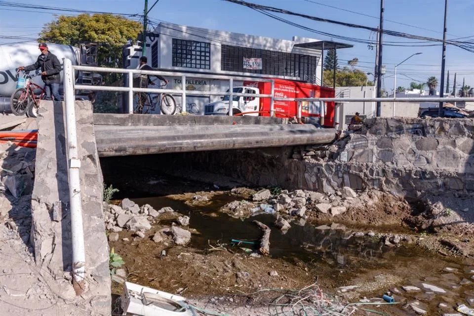 Denuncian fallas en servicio de agua en San Agustín