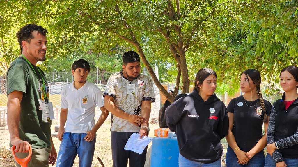 Prepa de El Grullo se viste de agroecología en cuarto encuentro de jóvenes