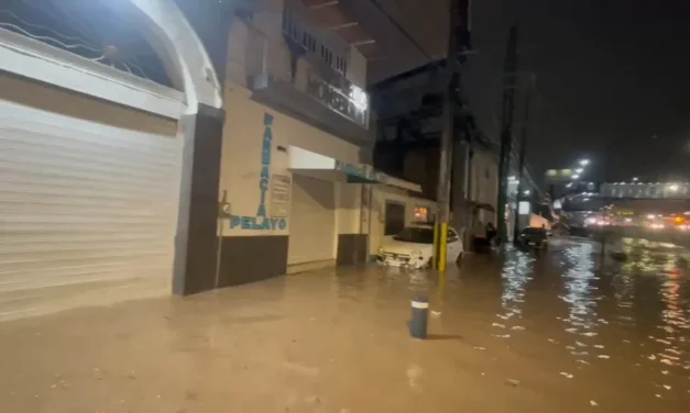 Vecinos de la carretera Chapala exigen ayuda tras inundaciones por lluvias