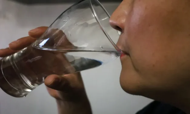 Salud Jalisco advierte riesgos por contacto con agua de mala calidad