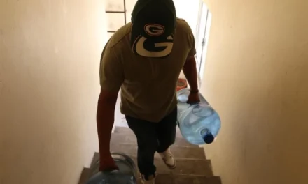 Recomienda Salud: use agua de garrafón