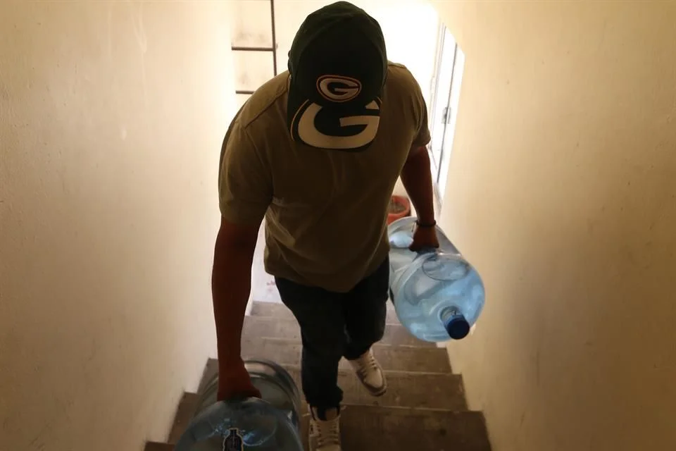 Recomienda Salud: use agua de garrafón