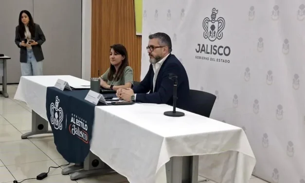 Contaminan hasta 6 veces más autos que no pasan verificación