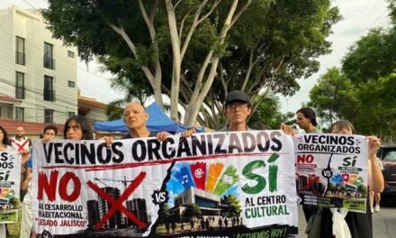 Vecinos de Mirador de San Isidro exigen respuestas; diputados piden diálogo al Gobierno