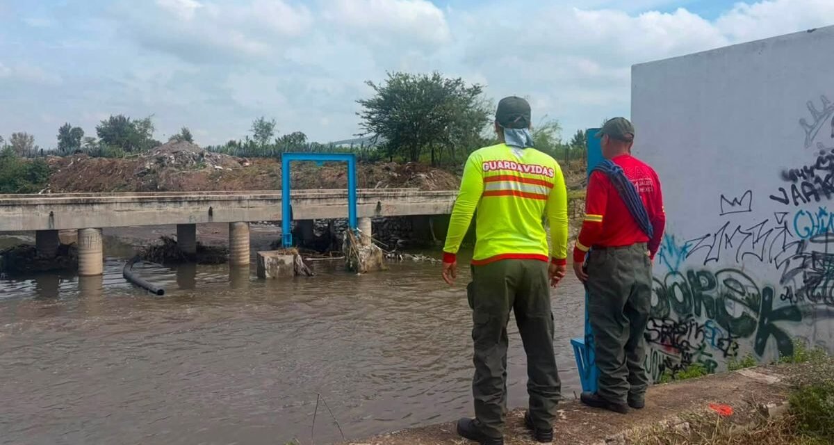 Búsqueda intensa en Tlaquepaque: Tormenta arrastra a un hombre en Santa María Tequepexpan