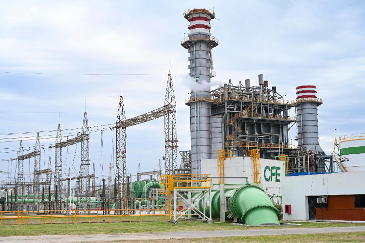 CFE confirma termoeléctrica en Acatlán de Juárez; vecinos y ambientalistas se oponen