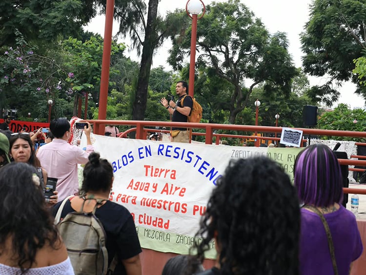 Exigen sanciones a empresas contaminantes tras asamblea 