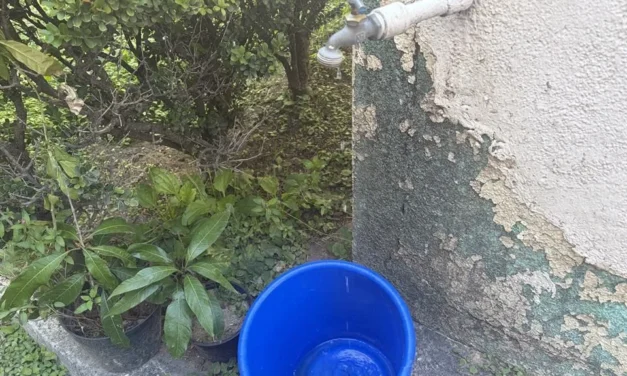 Piden pipas a diario ante escasez de agua