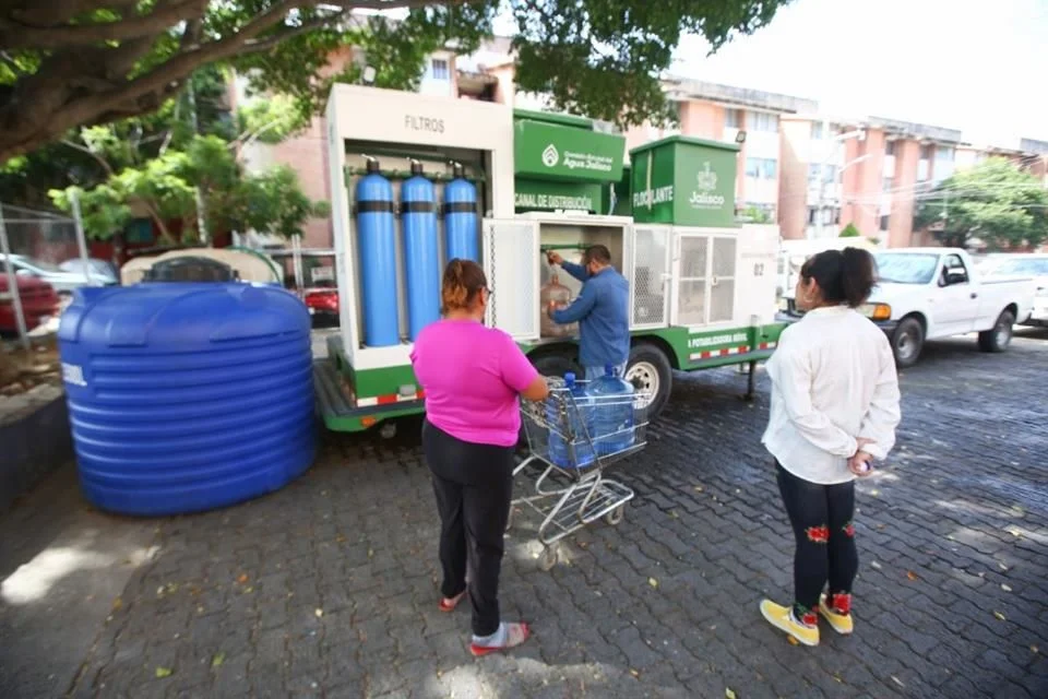 Buscan agua limpia pese a tener suministro en Guadalajara