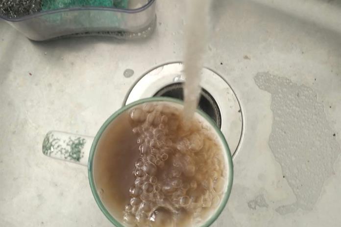 En Arcos de Guadalupe llevan una semana sin agua, pero habrá dos torres de departamentos en la zona