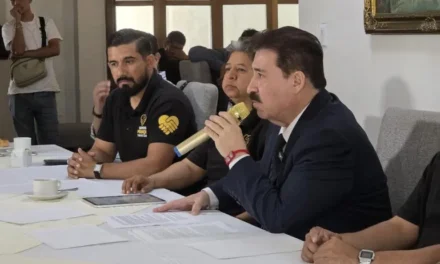 Exigen transparencia sobre operativos en manifestaciones y análisis del agua